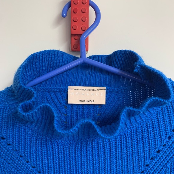 Womance sweater! - Picture 3 of 3